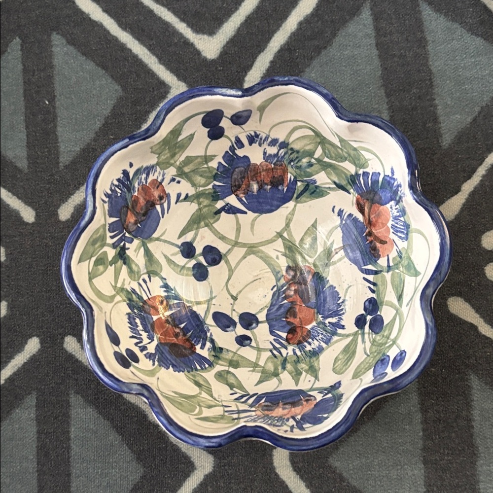 Vintage Floral Scalloped Ceramic Bowl
